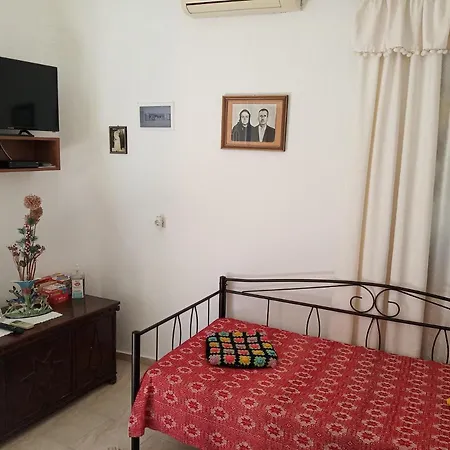 Nektarios Neápolis